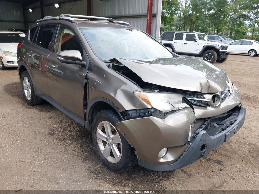 2013 TOYOTA RAV4 XLE | JTMRFREV5DD031046 | UPCARS