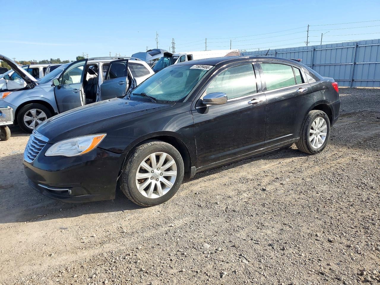 2013 CHRYSLER 200 LIMITED | 1C3CCBCG7DN527331 | UPCARS