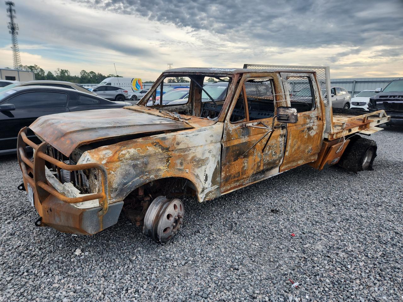 1988 FORD F350 | 2FTJW36G4JCA57255 | UPCARS