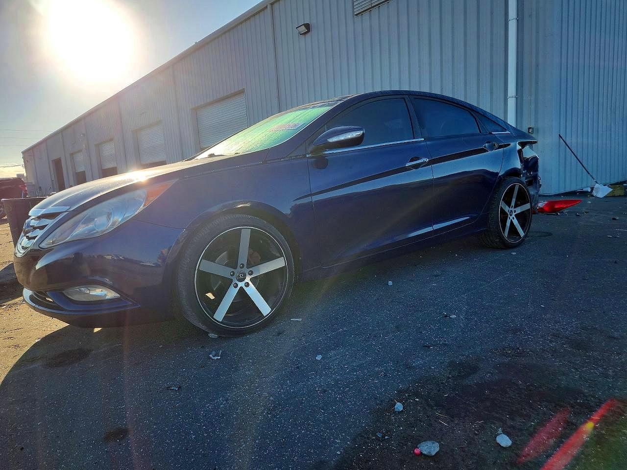 2013 HYUNDAI SONATA LIMITED | 5NPEC4AC8DH652273 | UPCARS