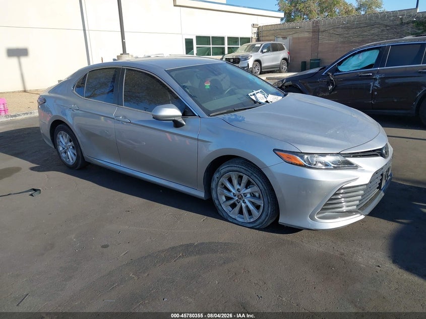2024 TOYOTA CAMRY LE | 4T1C11AKXRU882960 | UPCARS