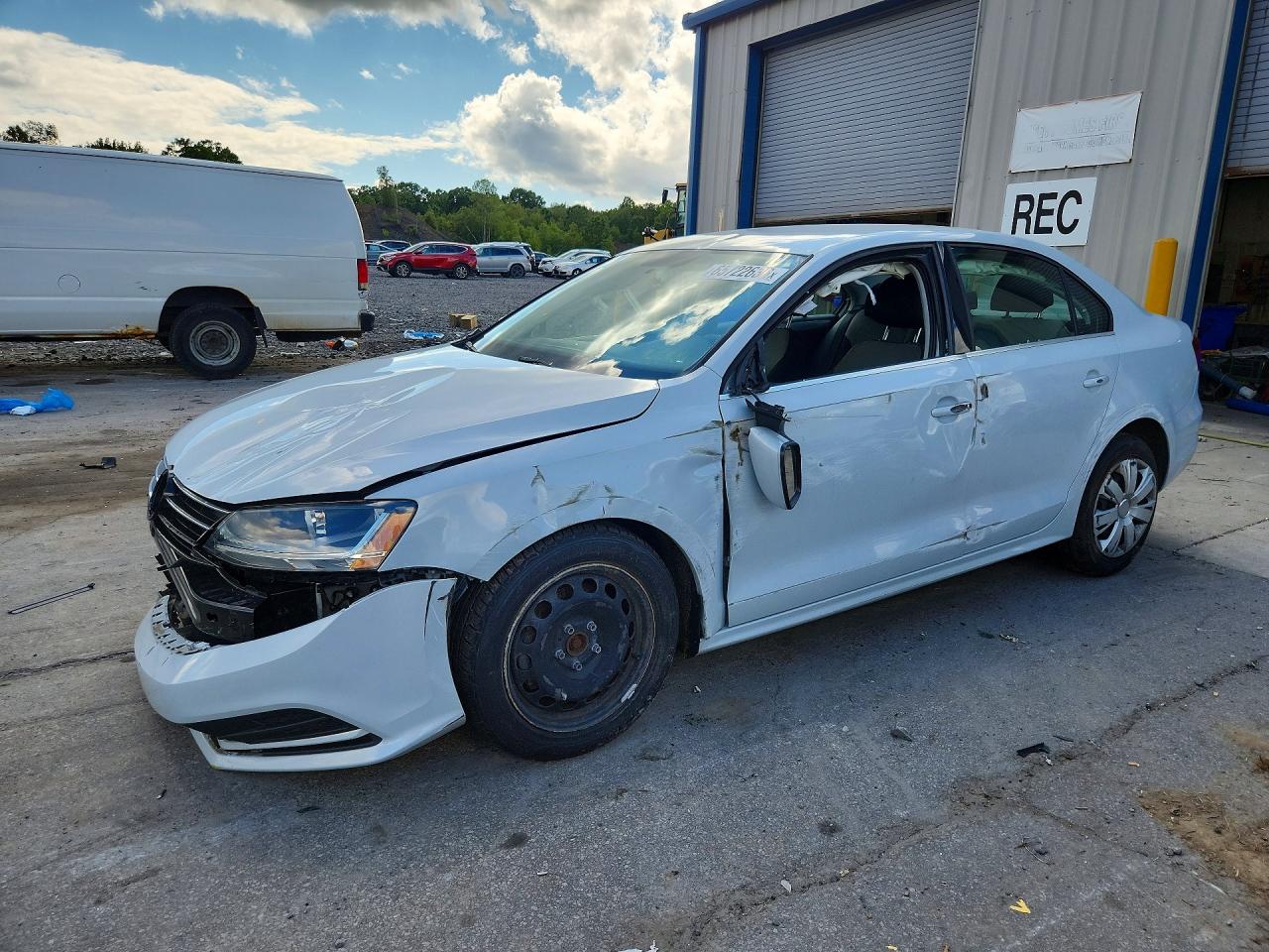 2017 VOLKSWAGEN JETTA S | 3VW2B7AJ0HM384645 | UPCARS