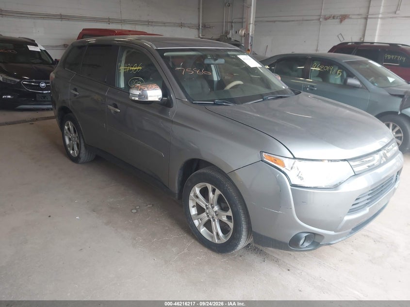 2014 MITSUBISHI OUTLANDER SE | JA4AZ3A30EZ017950 | UPCARS