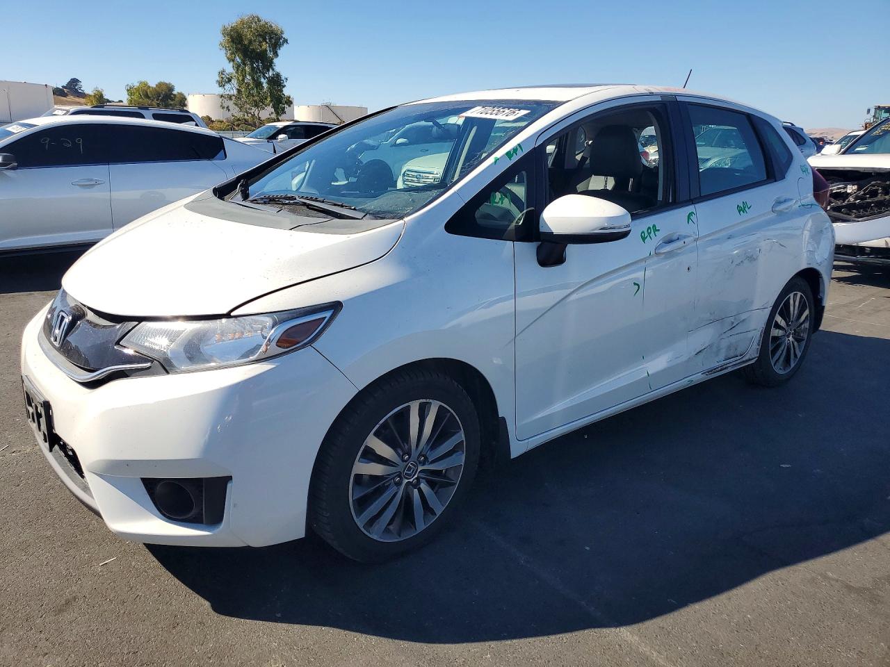 2015 HONDA FIT EX | 3HGGK5H84FM714964 | UPCARS