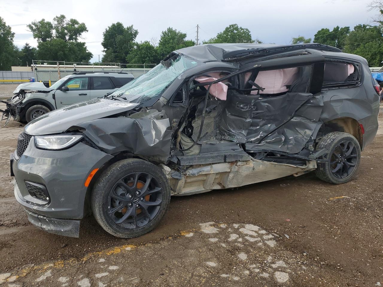 2022 CHRYSLER PACIFICA TOURING L | 2C4RC1BG1NR219206 | UPCARS