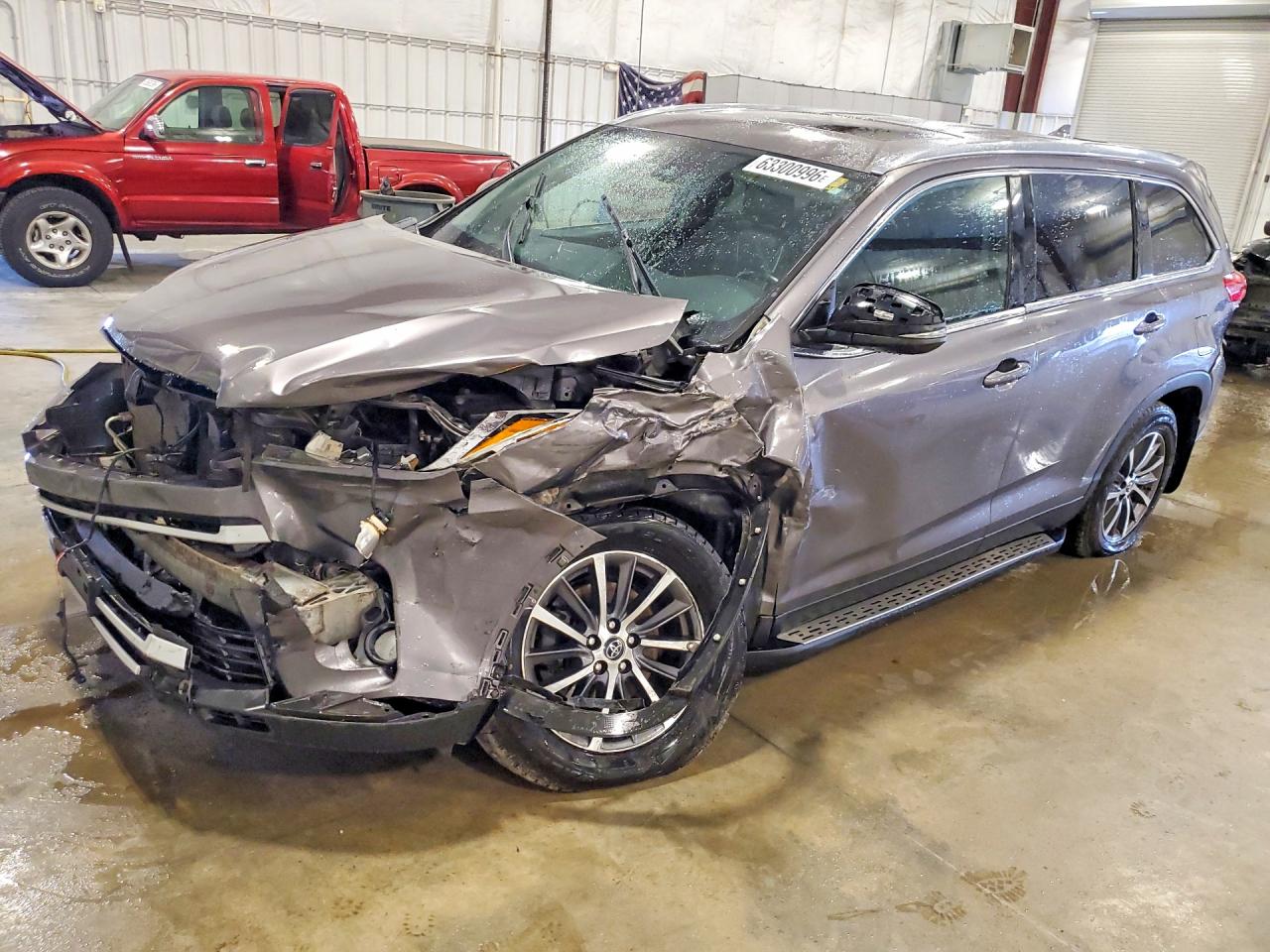 2019 TOYOTA HIGHLANDER XLE | 5TDJZRFHXKS592650 | UPCARS