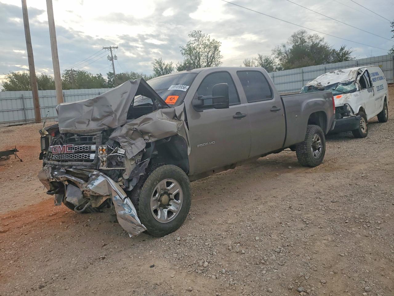 2013 GMC SIERRA K2500 SLE | 1GT120E80DF136130 | UPCARS