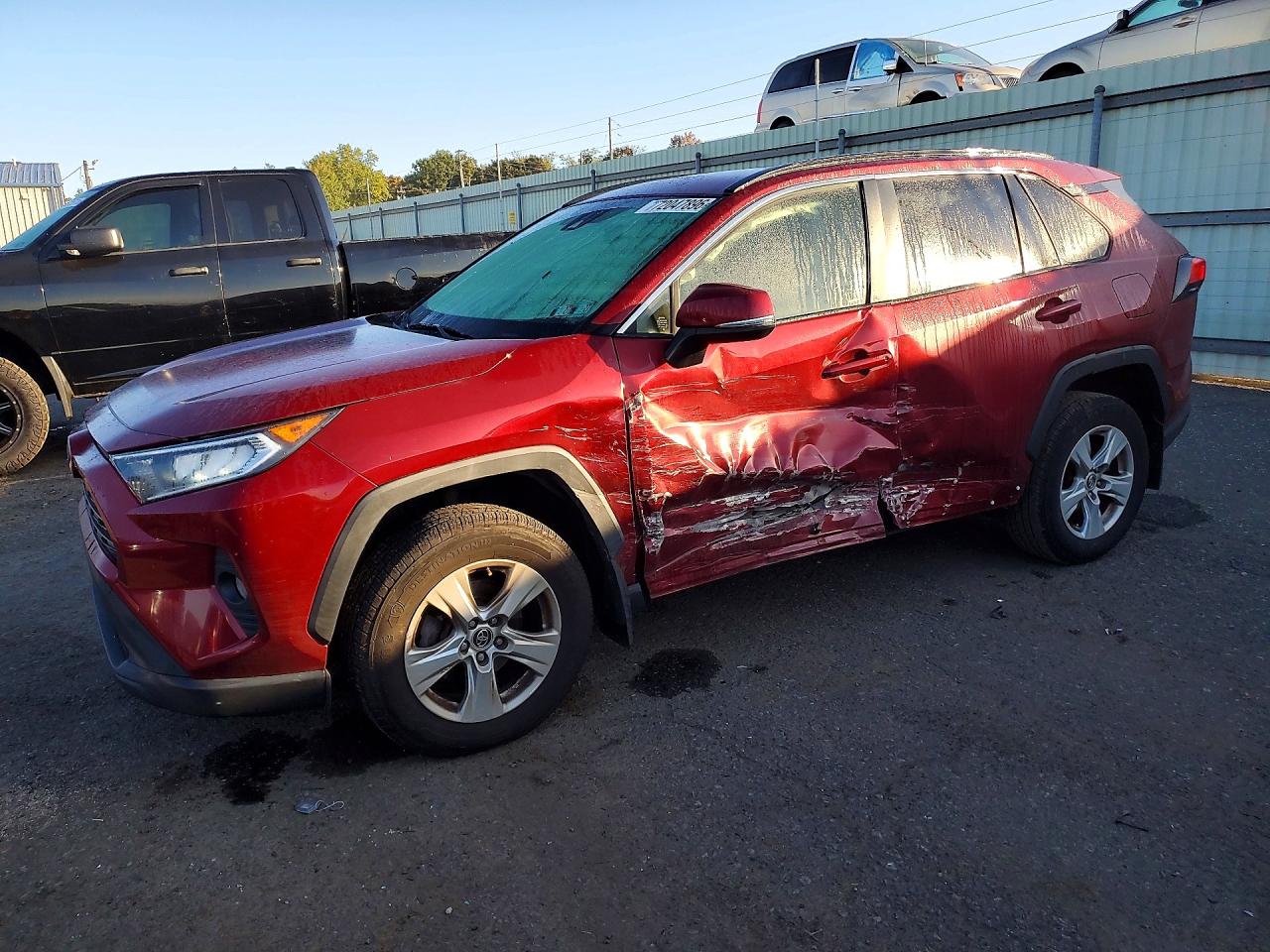 2019 TOYOTA RAV4 XLE | JTMP1RFV8KD513379 | UPCARS