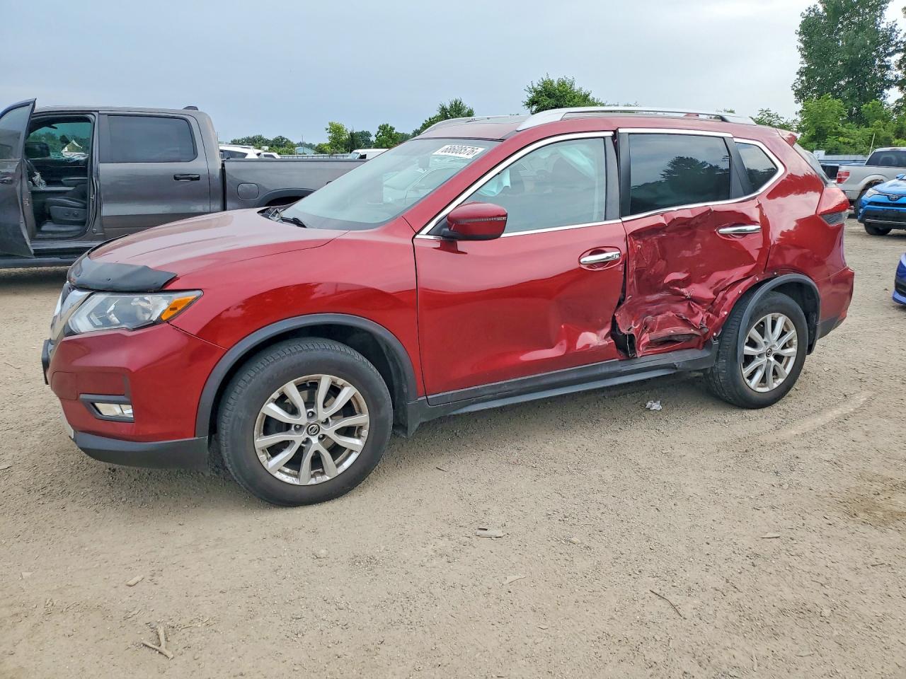 2018 NISSAN ROGUE S | 5N1AT2MV0JC821981 | UPCARS