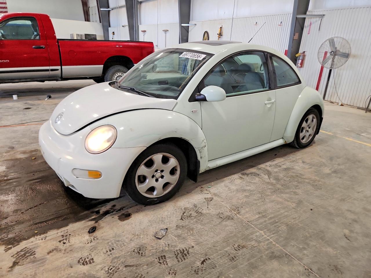 2002 VOLKSWAGEN BEETLE GLS | 3VWCB21C62M456304 | UPCARS