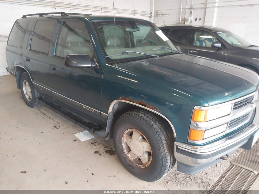 1997 CHEVROLET TAHOE LS | 1GNEK13R0VJ427090 | UPCARS