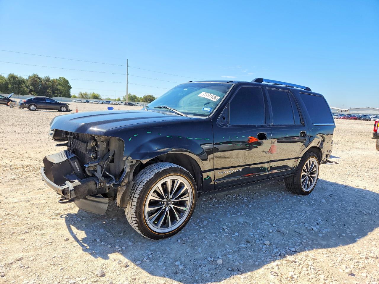 2015 LINCOLN NAVIGATOR | 5LMJJ2HTXFEJ03331 | UPCARS