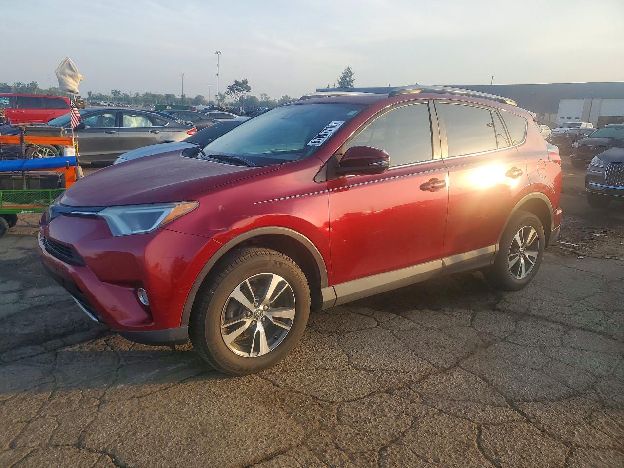 2018 TOYOTA RAV4 XLE | 2T3WFREV8JW462725 | UPCARS