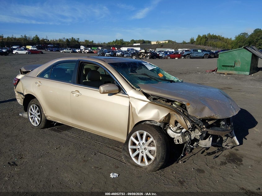 2011 TOYOTA CAMRY XLE | 4T1BF3EK6BU227381 | UPCARS
