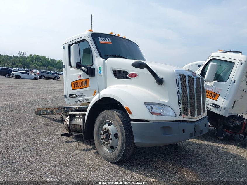 2022 PETERBILT 579 | 1XPBAP8X7ND759243 | UPCARS