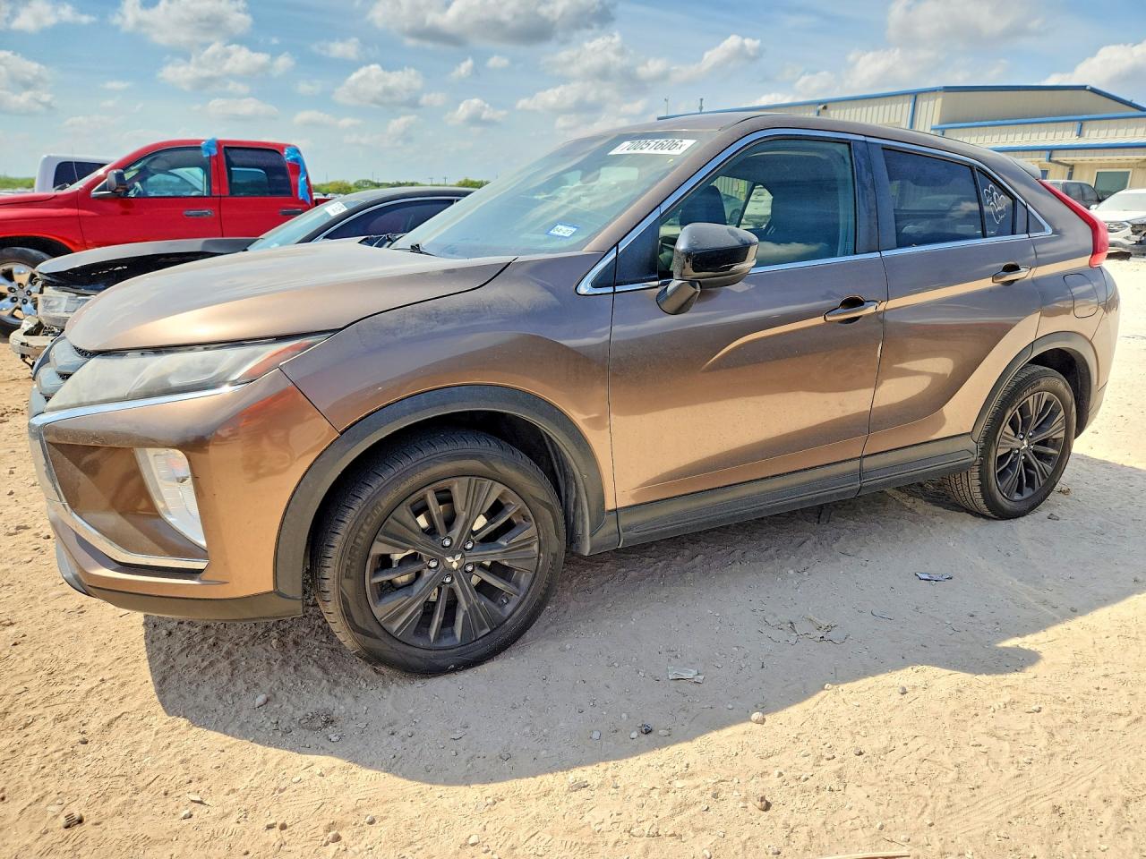 2019 MITSUBISHI ECLIPSE LE | JA4AT4AA7KZ021575 | UPCARS