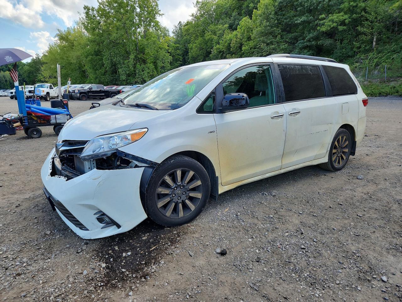 2019 TOYOTA SIENNA XLE PREMIUM 7-PASSENGER | 5TDDZ3DCXKS217892 | UPCARS