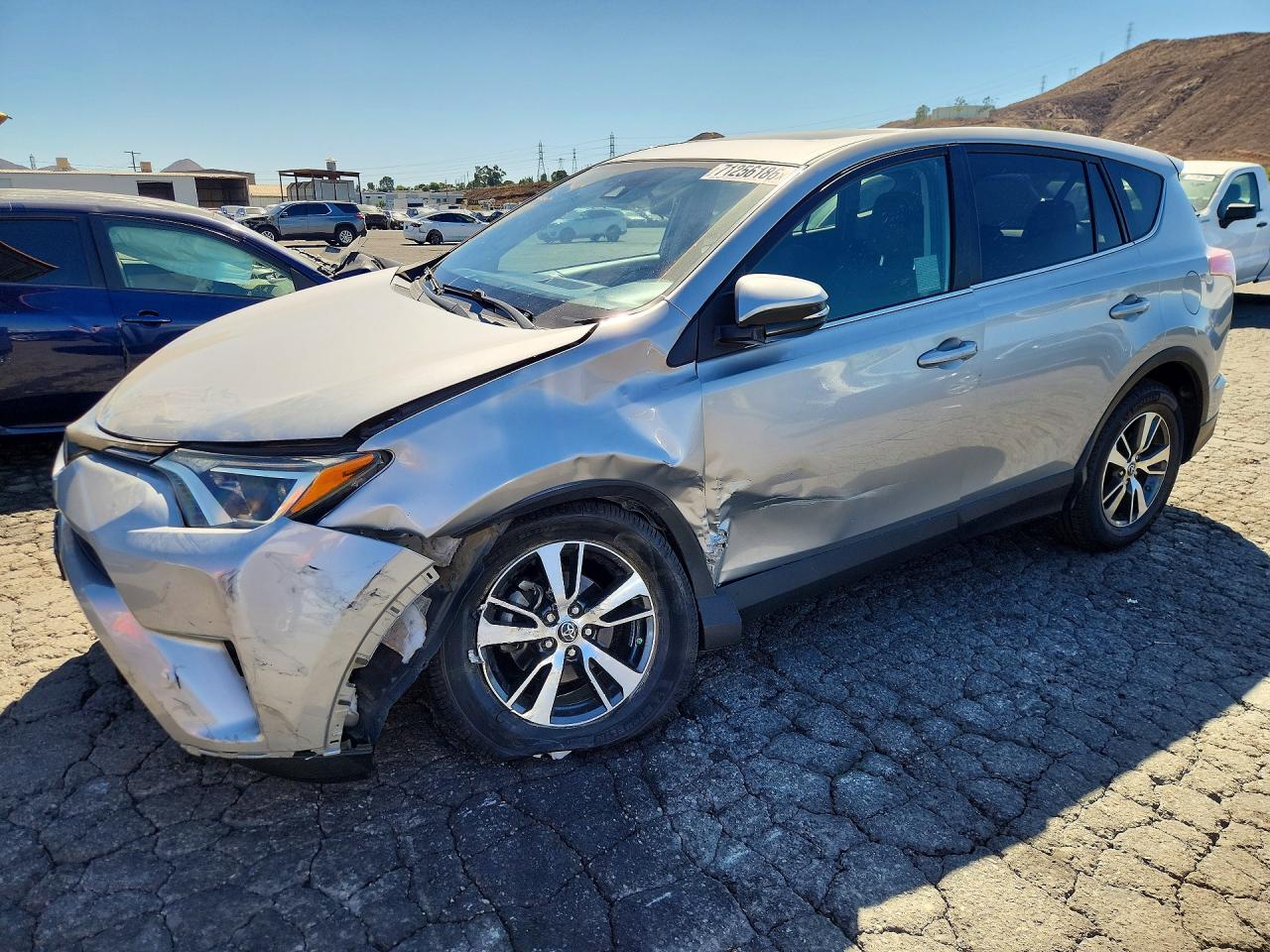 2018 TOYOTA RAV4 XLE | 2T3WFREV2JW519548 | UPCARS