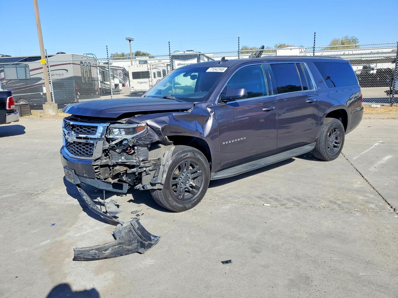 2016 CHEVROLET SUBURBAN C1500 LS | 1GNSCGEC3GR372005 | UPCARS