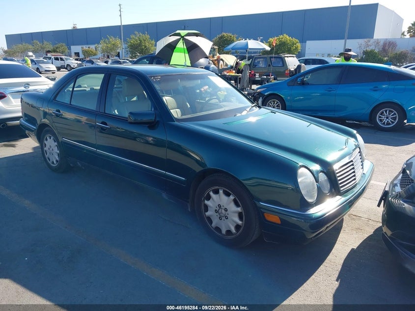 1996 MERCEDES-BENZ E 320 | WDBJF55F9TJ010438 | UPCARS