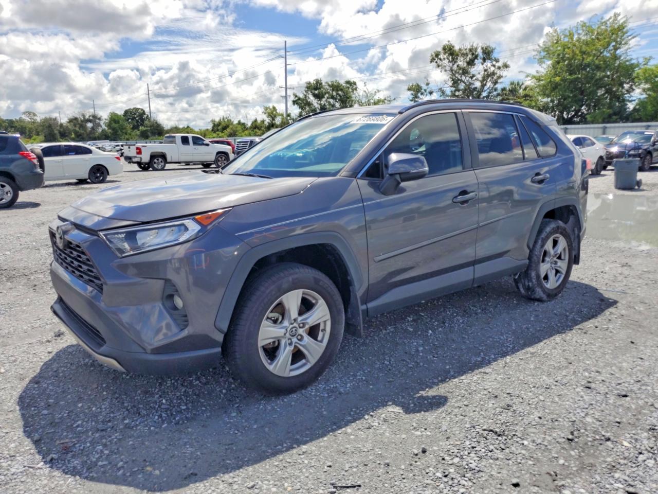 2019 TOYOTA RAV4 XLE | 2T3W1RFV1KW002501 | UPCARS