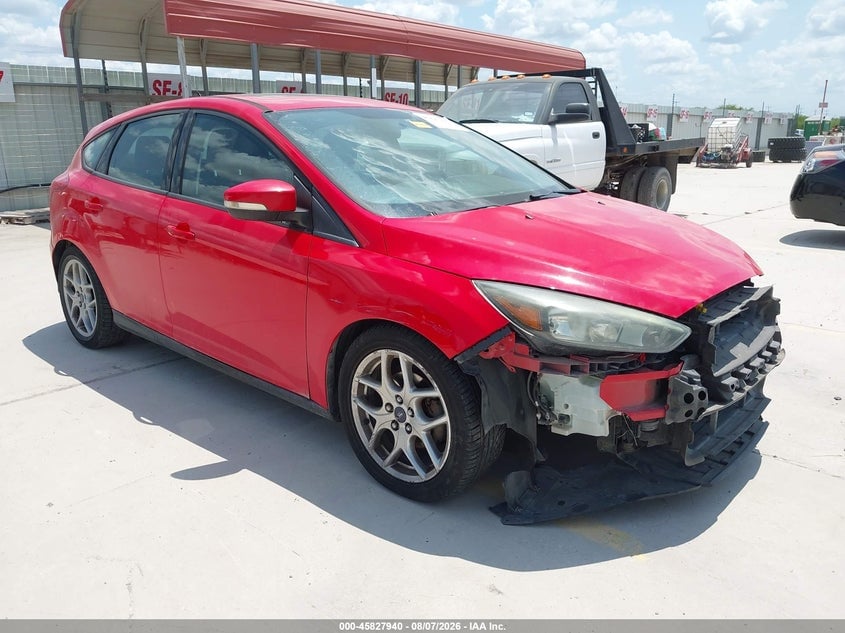 2015 FORD FOCU SE | 1FADP3K22FL290123 | UPCARS
