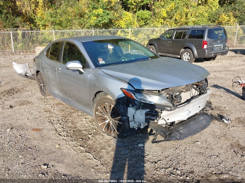 2018 TOYOTA CAMRY SE | 4T1B11HK8JU645289 | UPCARS
