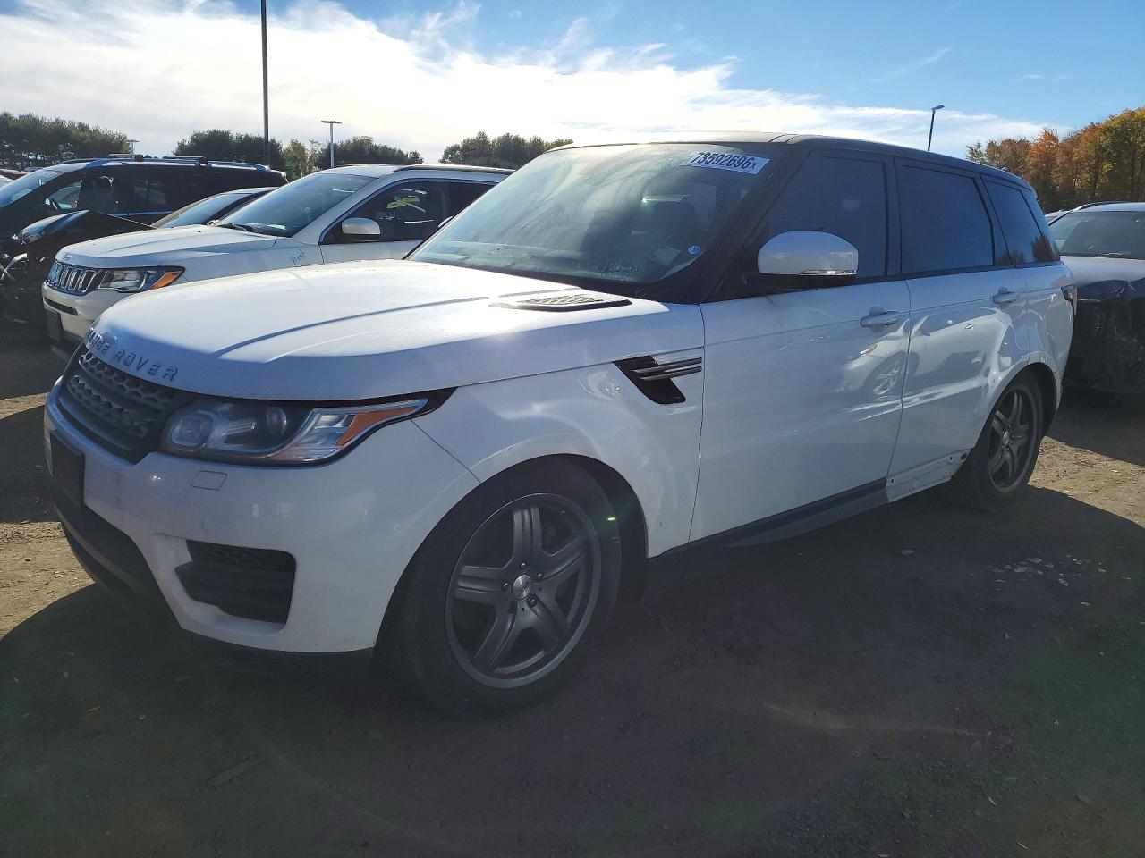 2015 LAND ROVER RANGEROVER SE | SALWG2VF9FA515847 | UPCARS