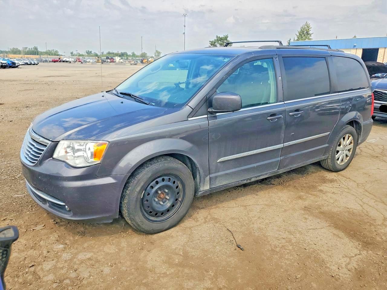 2016 CHRYSLER MINIVAN TOURING | 2C4RC1BG5GR212519 | UPCARS