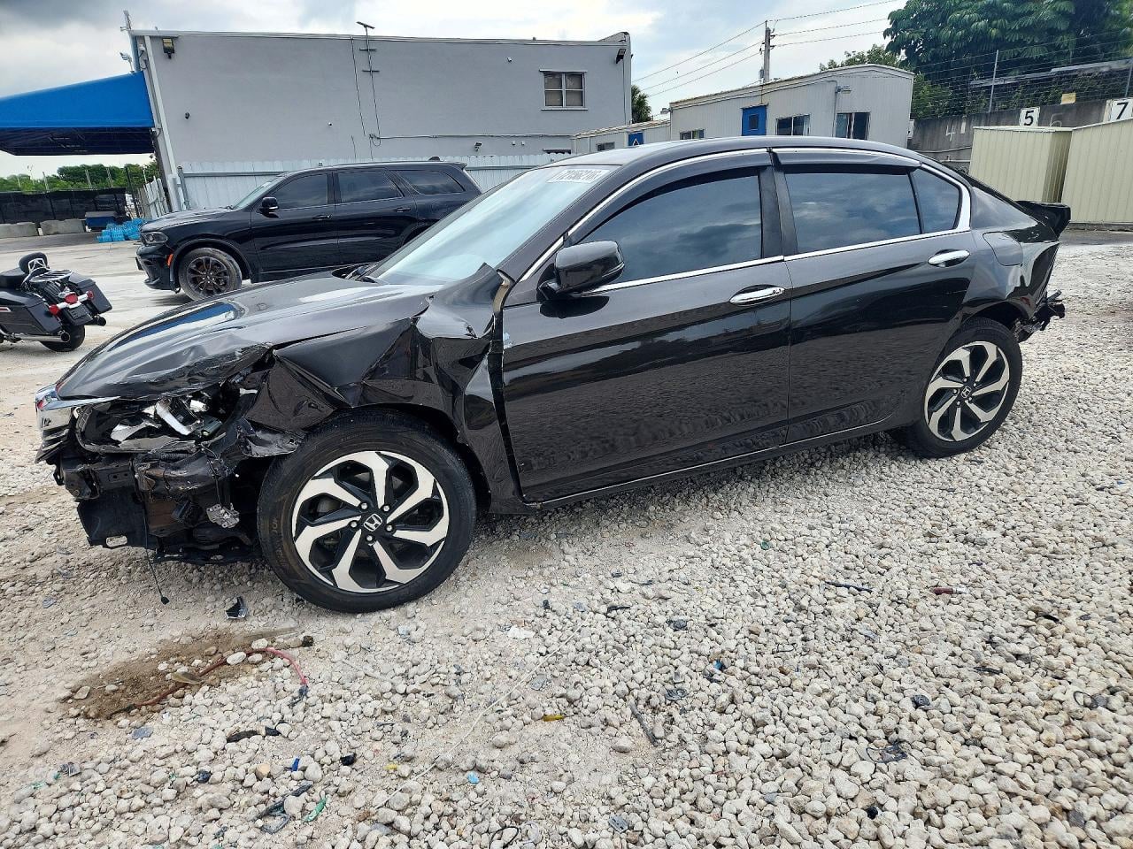 2017 HONDA ACCORD EXL | 1HGCR2F80HA125101 | UPCARS