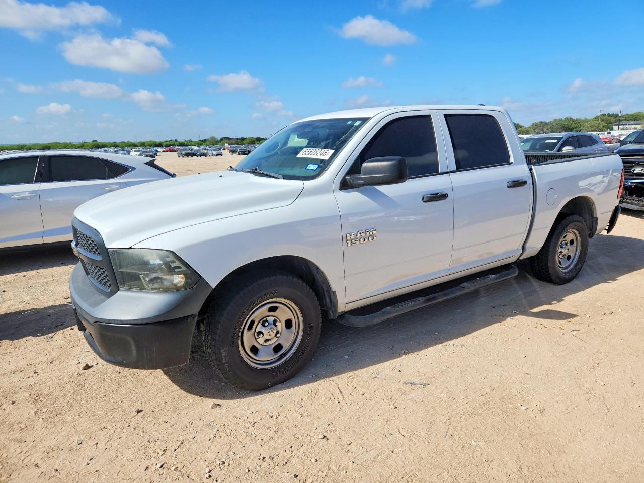 2015 RAM 1500 ST | 1C6RR6KG6FS789141 | UPCARS