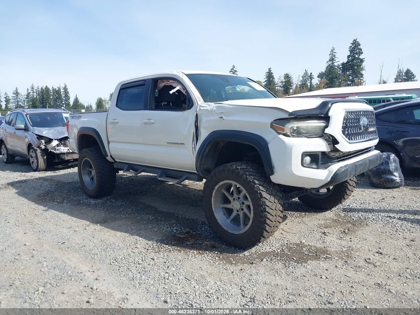2018 TOYOTA TACOMA TRD OFF ROAD | 3TMCZ5AN6JM141065 | UPCARS