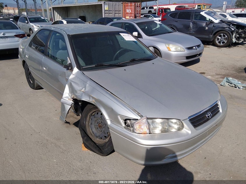 2000 TOYOTA CAMRY LE | JT2BG22K0Y0466255 | UPCARS
