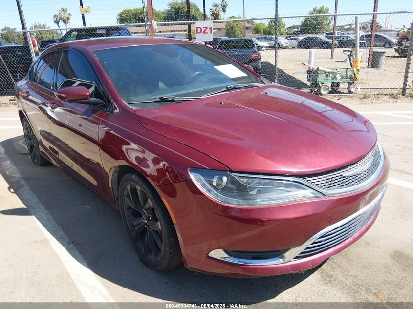 2015 CHRYSLER 200 S | 1C3CCCBB6FN650987 | UPCARS