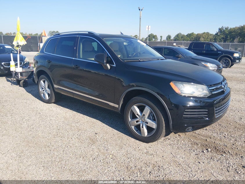 2011 VOLKSWAGEN TOUAREG TDI LUX | WVGFK9BP4BD006068 | UPCARS