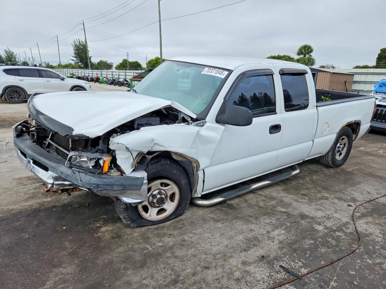 2004 CHEVROLET SILVERADO C1500 | 1GCEC19X44Z339400 | UPCARS