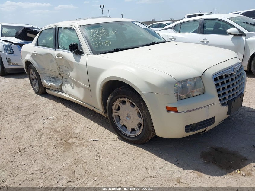 2005 CHRYSLER 300 TOURING | 2C3AA53G15H636134 | UPCARS