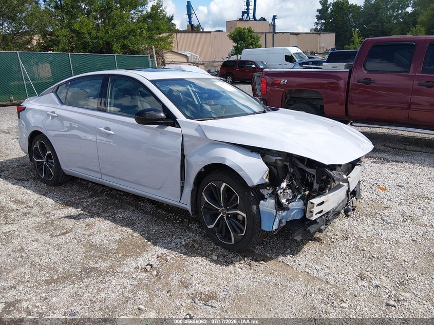 2023 NISSAN ALTIMA SR FWD | 1N4BL4CV5PN388540 | UPCARS
