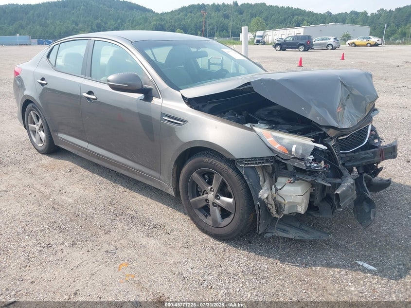 2015 KIA OPTIMA LX | 5XXGM4A7XFG373074 | UPCARS