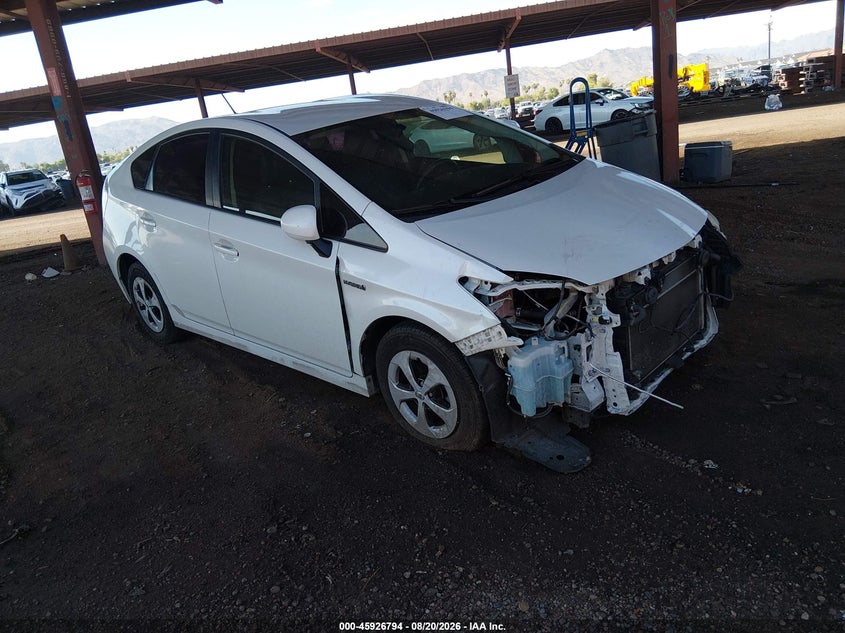 2015 TOYOTA PRIUS THREE | JTDKN3DU6F1908545 | UPCARS