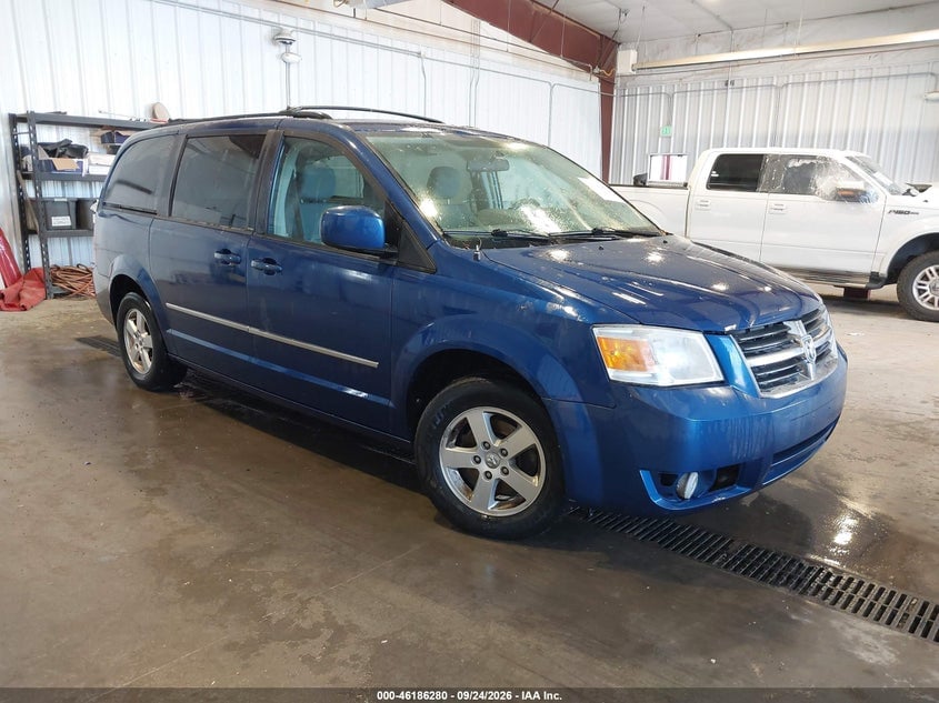 2010 DODGE GRAND CARAVAN SXT | 2D4RN5D17AR146947 | UPCARS