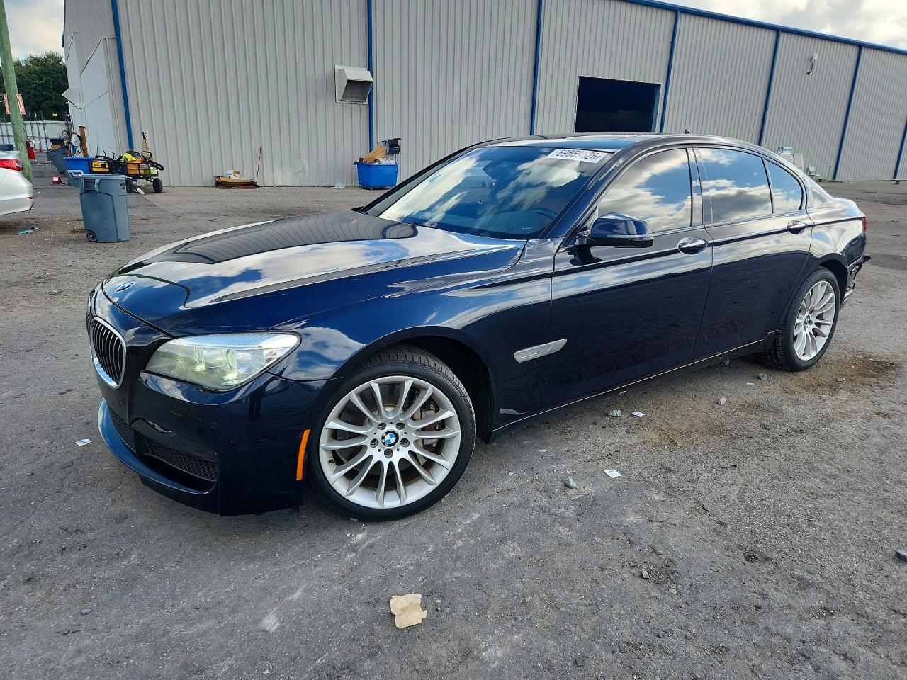 2013 BMW 7 SERIES I | WBAYA8C50DC996892 | UPCARS