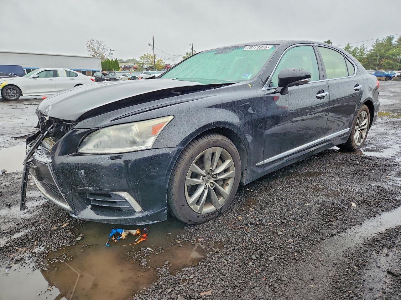 2013 LEXUS LS 460 | JTHCL5EF3D5018708 | UPCARS