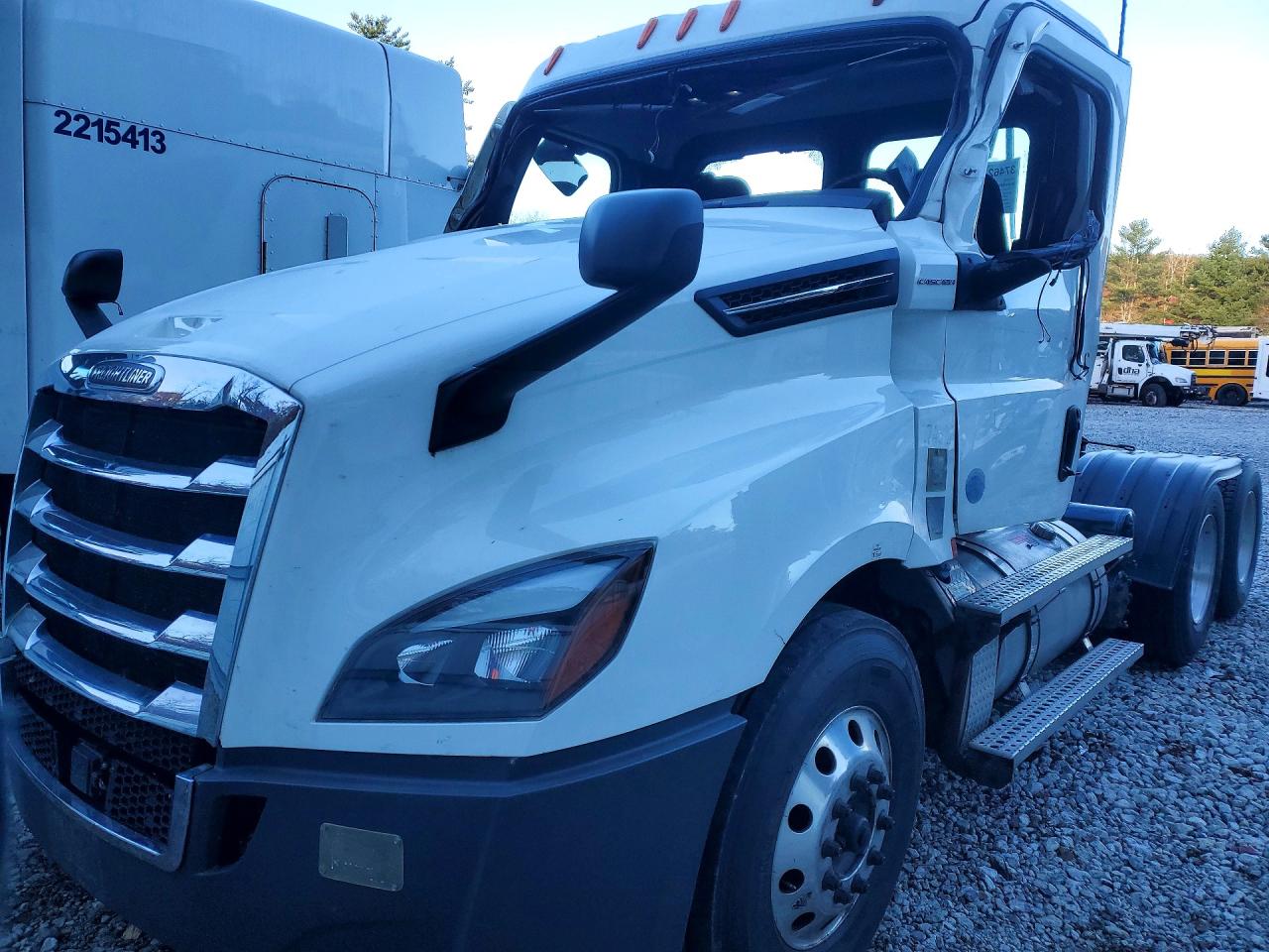 2021 FREIGHTLINER ALL OTHER SEMI TRUCK | 3AKJHLDV0MSML5364 | UPCARS