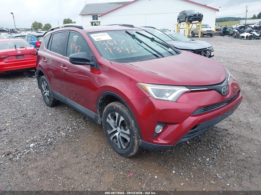 2018 TOYOTA RAV4 LE | 2T3BFREV5JW713697 | UPCARS