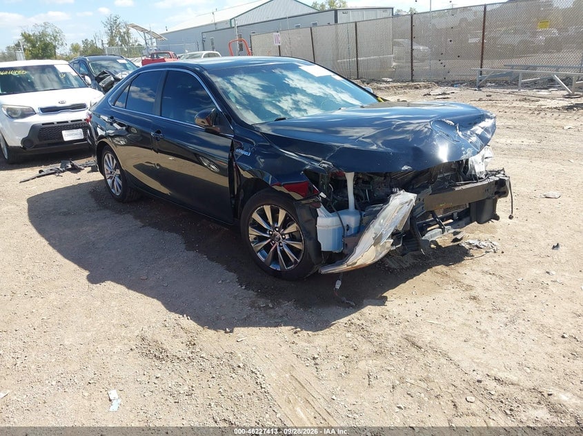 2015 TOYOTA CAMRY HYBRID XLE | 4T1BD1FK6FU156942 | UPCARS
