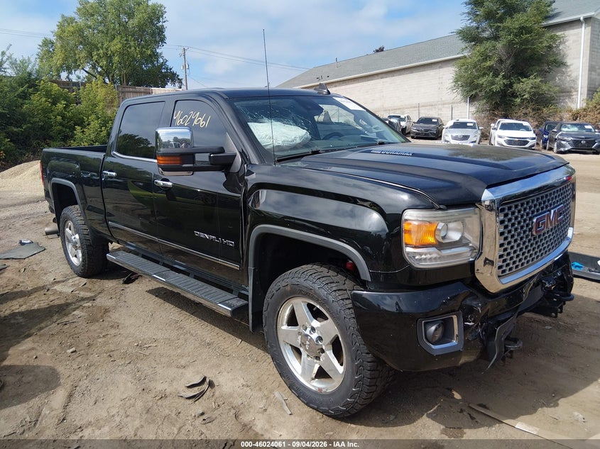 2015 GMC SIERRA 2500H DENALI | 1GT120E88FF536861 | UPCARS