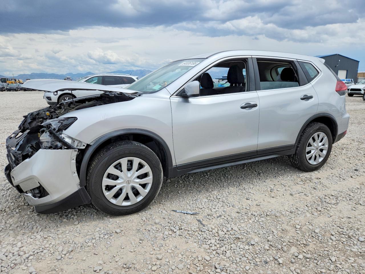 2018 NISSAN ROGUE S | KNMAT2MV2JP521338 | UPCARS