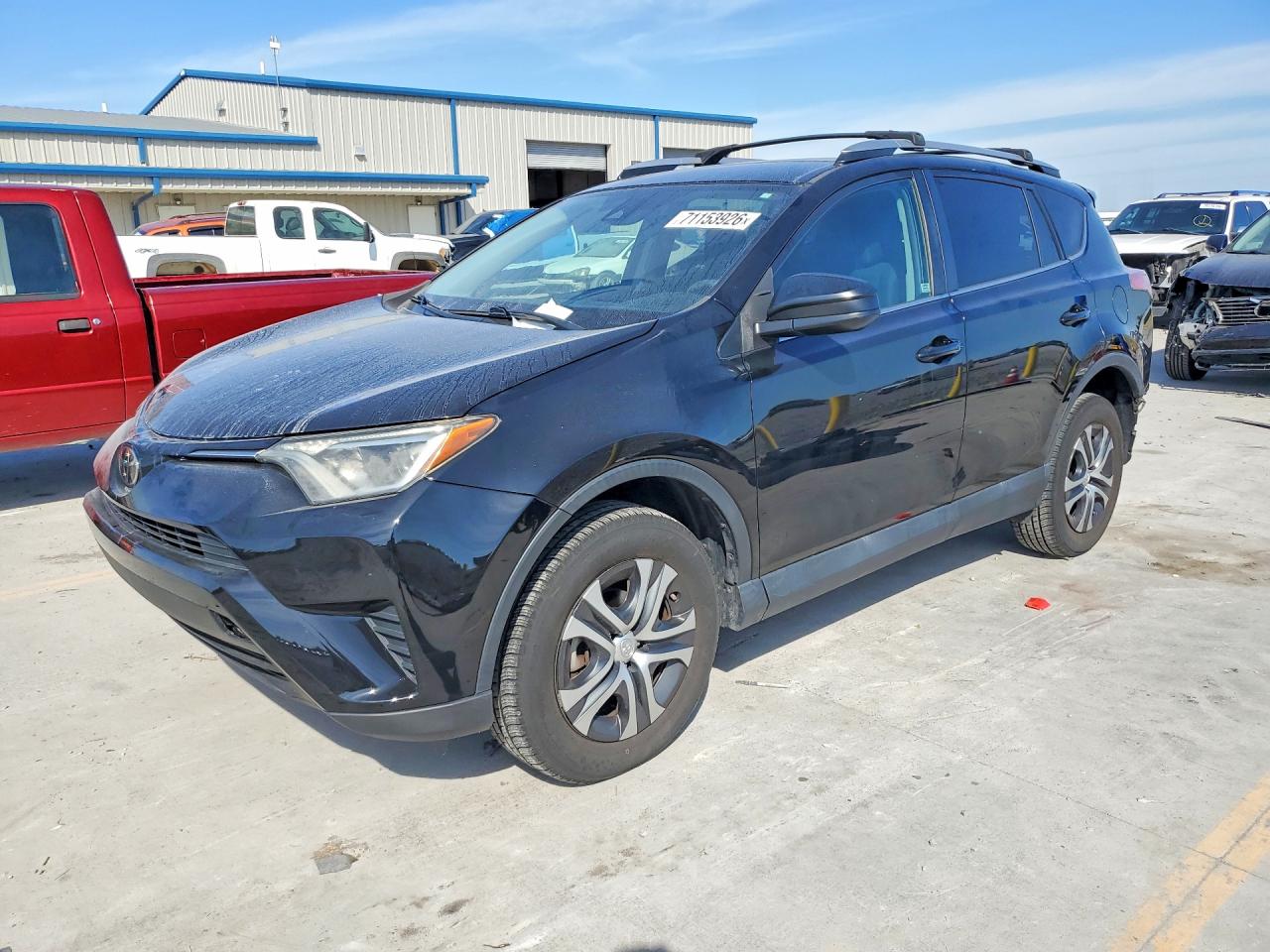 2018 TOYOTA RAV4 LE | 2T3BFREV4JW838089 | UPCARS