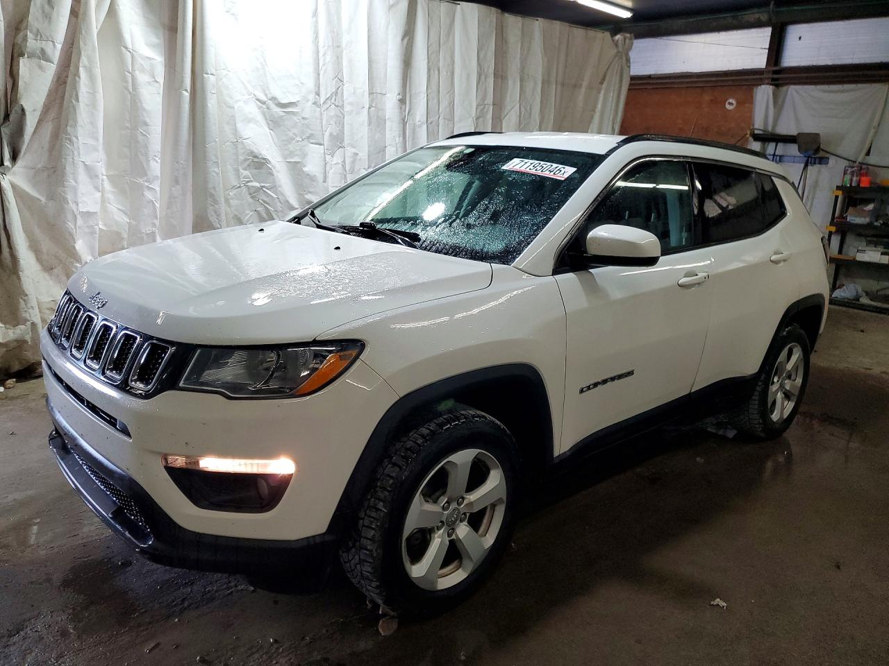 2017 JEEP COMPASS LATITUDE | 3C4NJDBB2HT641481 | UPCARS